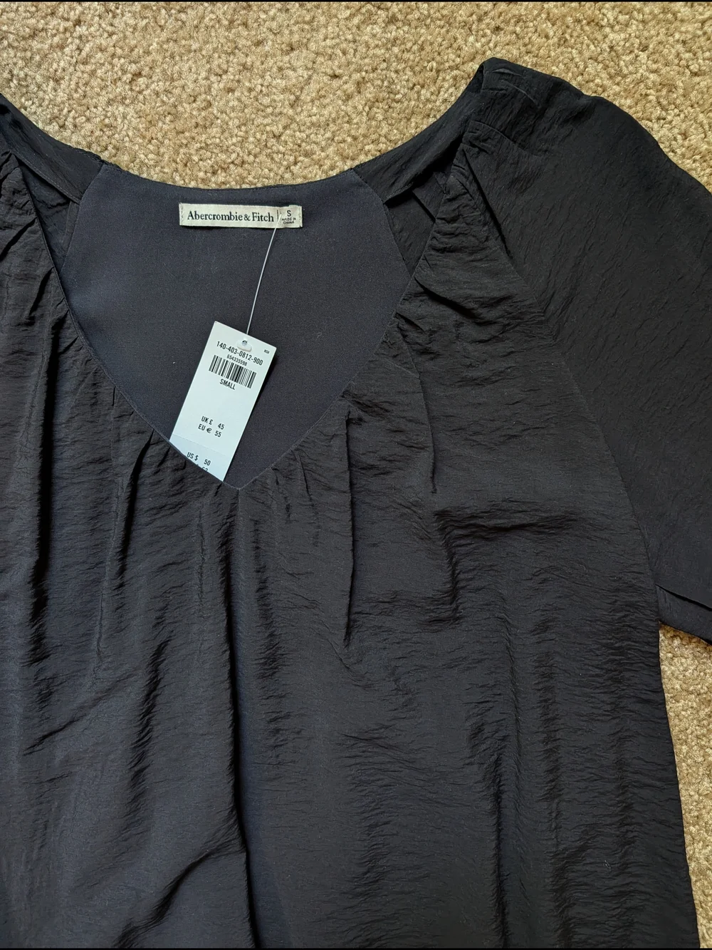 Abercrombie & Fitch Black Textured Puff Sleeve V-Neck Blouse